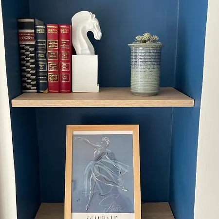 Central Cannes 아파트